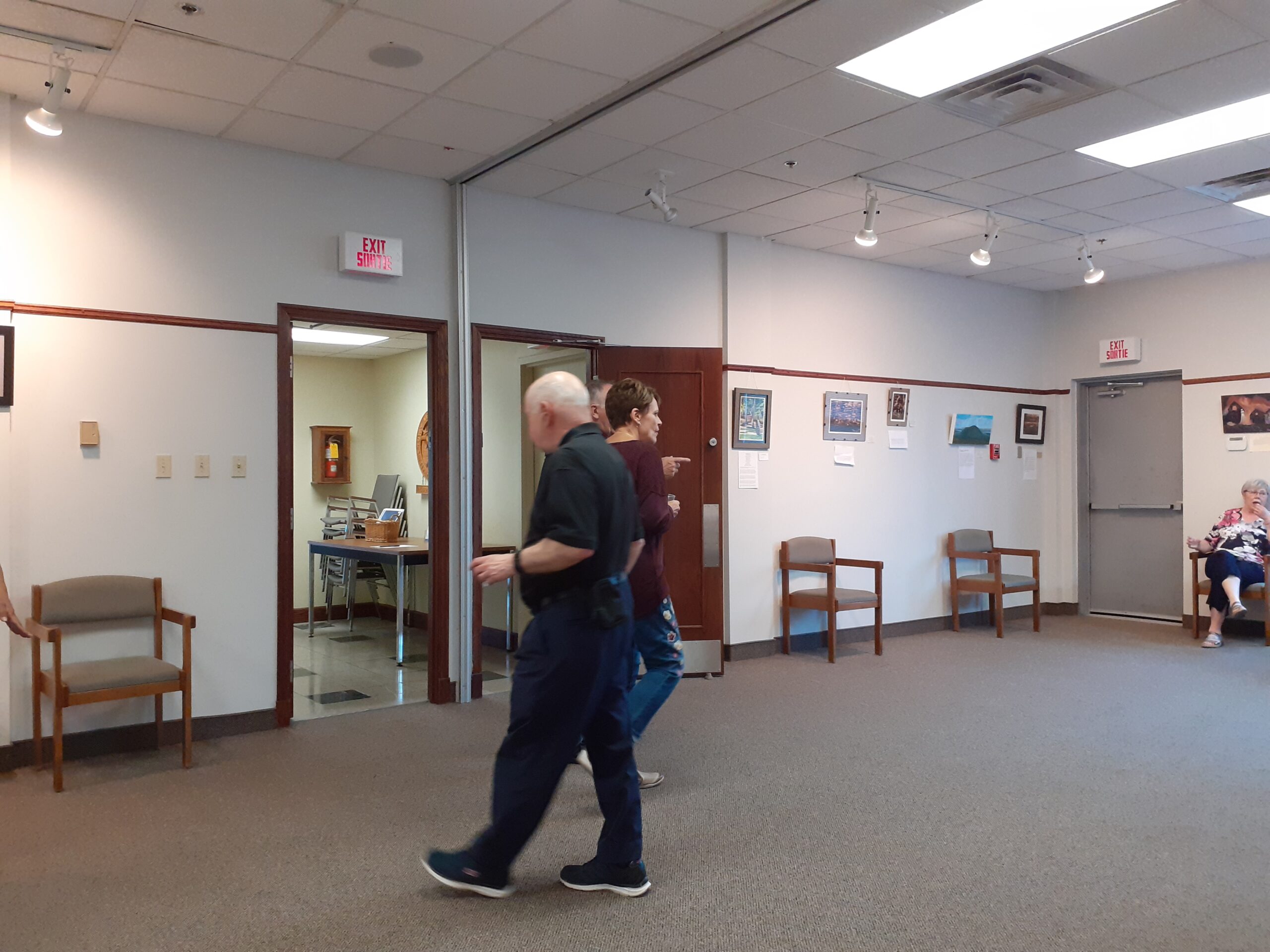 Holding an Online Art Show